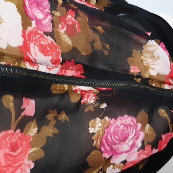 Zara Basic black floral semi transparentTop Size S - Picture 11 of 12